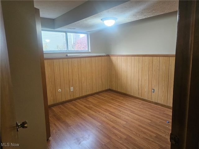 6564 Arbordale Avenue, Solon, OH 44139