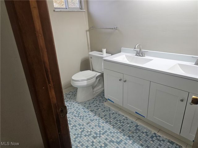 6564 Arbordale Avenue, Solon, OH 44139