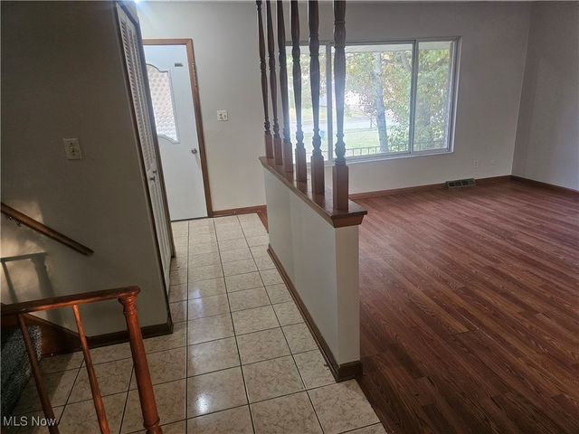 6564 Arbordale Avenue, Solon, OH 44139