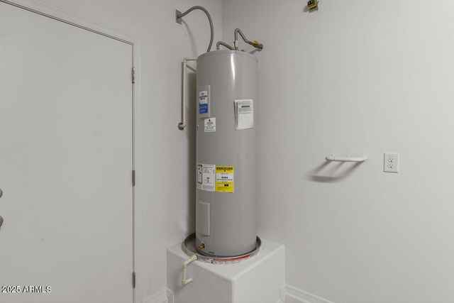 5729 S 243RD Drive, Buckeye, AZ 85326