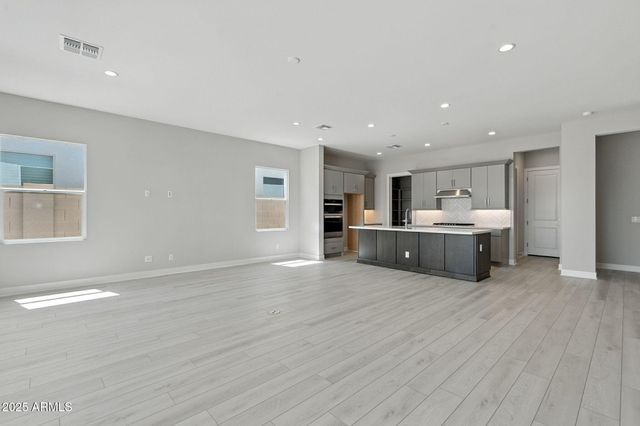 17629 W Middlebury Street, Surprise, AZ 85388