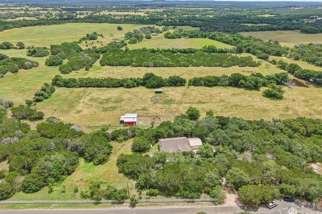 225 Shady Oaks TRL, Liberty Hill, TX 78642