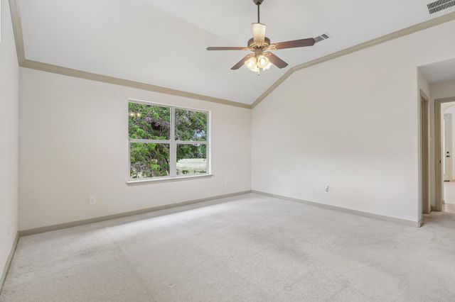 225 Shady Oaks TRL, Liberty Hill, TX 78642