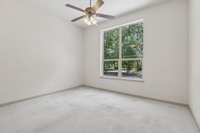 225 Shady Oaks TRL, Liberty Hill, TX 78642