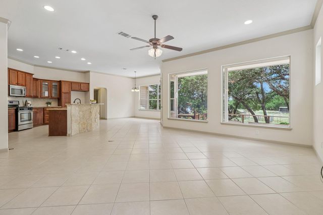 225 Shady Oaks TRL, Liberty Hill, TX 78642