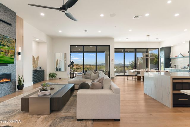 11023 E MIRASOL Circle E, Scottsdale, AZ 85255
