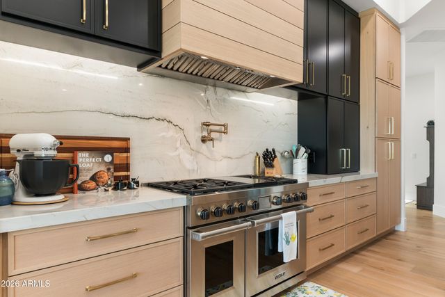 11023 E MIRASOL Circle E, Scottsdale, AZ 85255