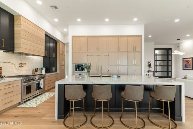 11023 E MIRASOL Circle E, Scottsdale, AZ 85255