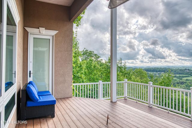 1012 Falcon Crest Drive, Seymour, TN 37865