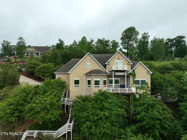 1012 Falcon Crest Drive, Seymour, TN 37865