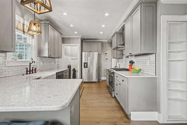 901 Campbell Street, Valparaiso, IN 46385