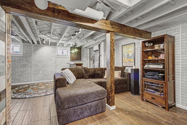 901 Campbell Street, Valparaiso, IN 46385