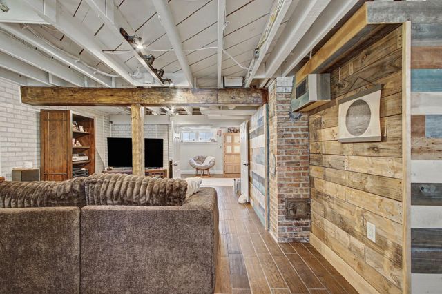 901 Campbell Street, Valparaiso, IN 46385