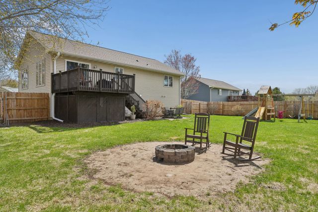 1315 Mallard Lane, New Richmond, WI 54017