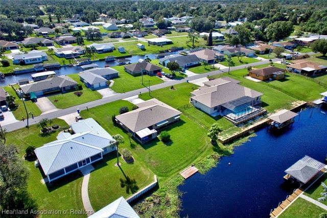 336 Anderson Street NE, Lake Placid, FL 33852
