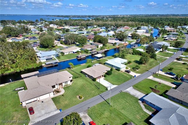 336 Anderson Street NE, Lake Placid, FL 33852