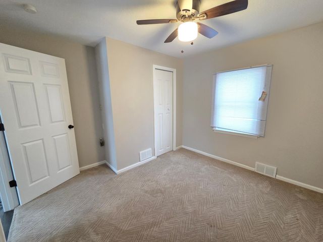 6508 47th Avenue N, Crystal, MN 55428