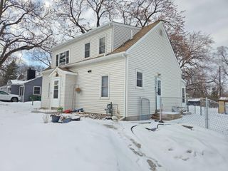 6508 47th Avenue N, Crystal, MN 55428