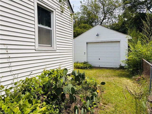 3403 Arlington PL, Portsmouth, VA 23707