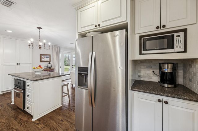 5214 Grape, Houston, TX 77096