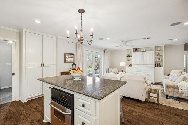 5214 Grape, Houston, TX 77096