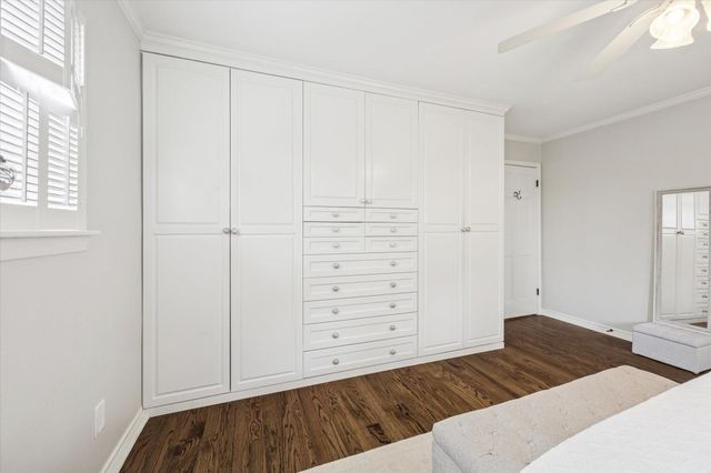 5214 Grape, Houston, TX 77096