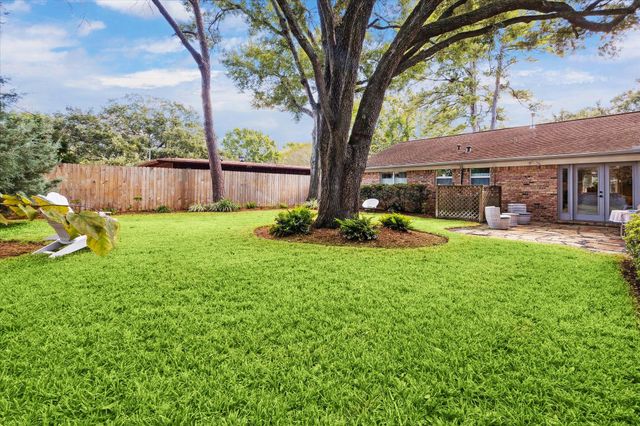 5214 Grape, Houston, TX 77096