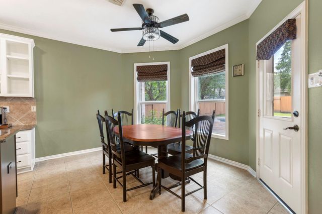 7 Renoir Trail Place, The Woodlands, TX 77382