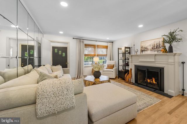 83 KENDALL BLVD, Oaklyn, NJ 08107