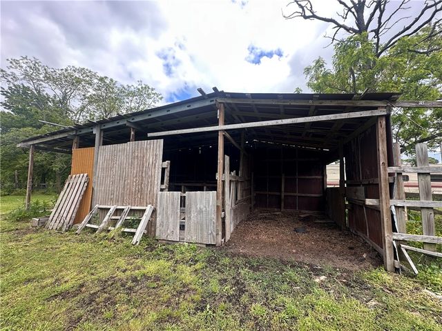11836 Fresno Road, West Fork, AR 72774