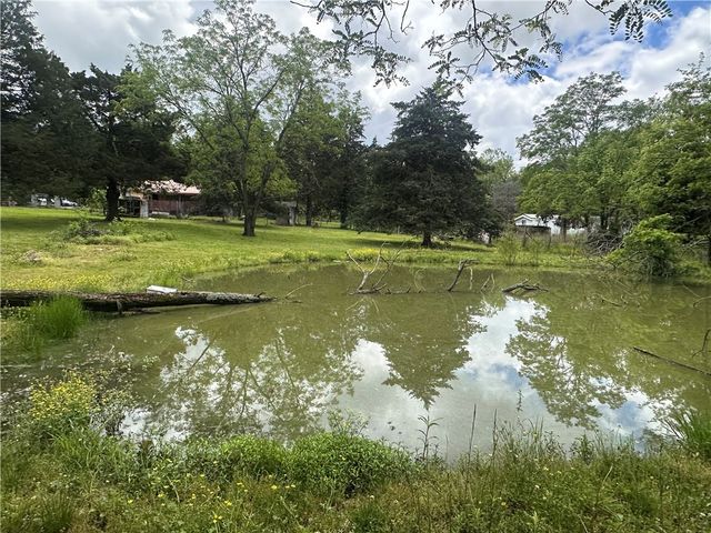 11836 Fresno Road, West Fork, AR 72774