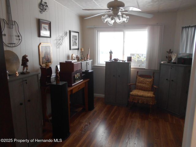 8022 Country Club Drive, Brooksville, FL 34613