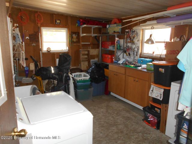 8022 Country Club Drive, Brooksville, FL 34613