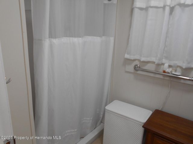 8022 Country Club Drive, Brooksville, FL 34613