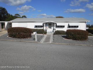 8022 Country Club Drive, Brooksville, FL 34613