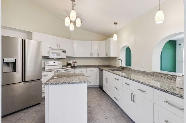 1002 TEQUESTA TRAIL, Lake Wales, FL 33898