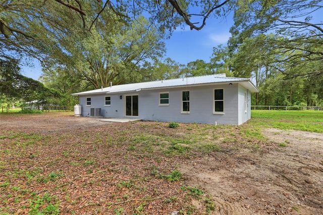 20110 NW COUNTY ROAD 2054, Alachua, FL 32615