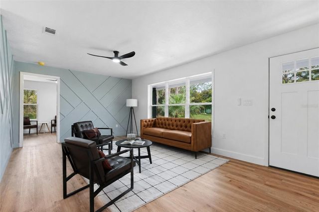 20110 NW COUNTY ROAD 2054, Alachua, FL 32615