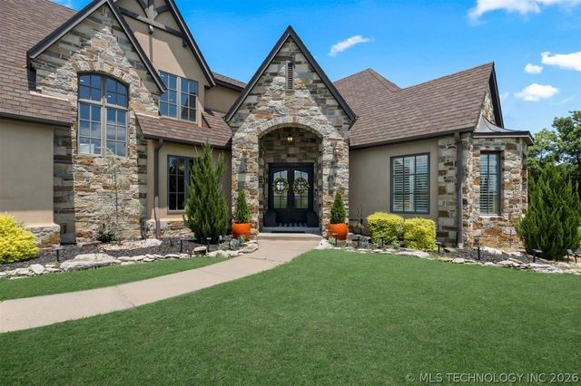2825 E 171st Street S, Mounds, OK 74047