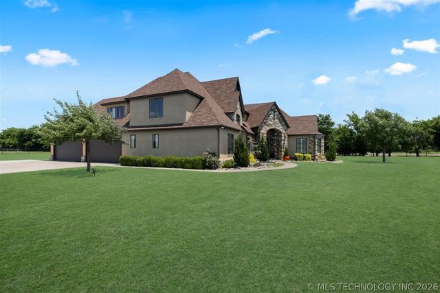 2825 E 171st Street S, Mounds, OK 74047