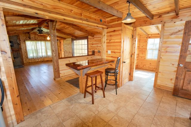 3123 W 450 N Road, Rochester, IN 46975