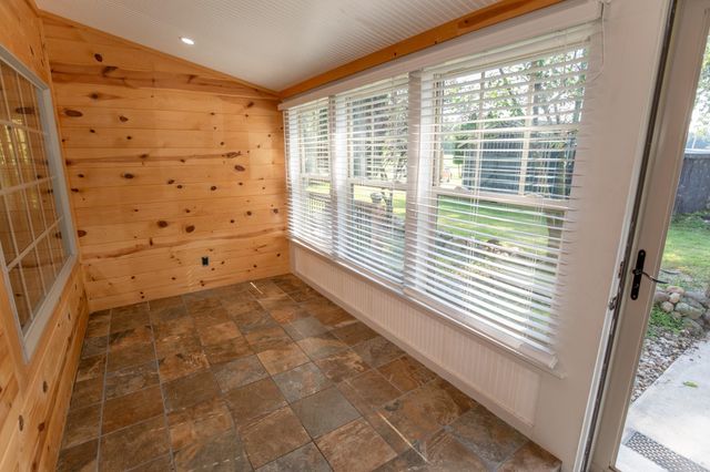 3123 W 450 N Road, Rochester, IN 46975