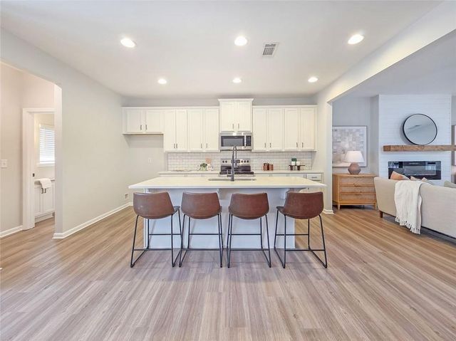 535 Ruths Drive, Woodstock, GA 30188