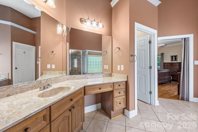 7032 Kidwelly Lane, Matthews, NC 28104