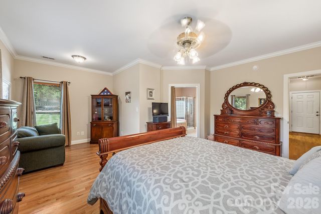 7032 Kidwelly Lane, Matthews, NC 28104