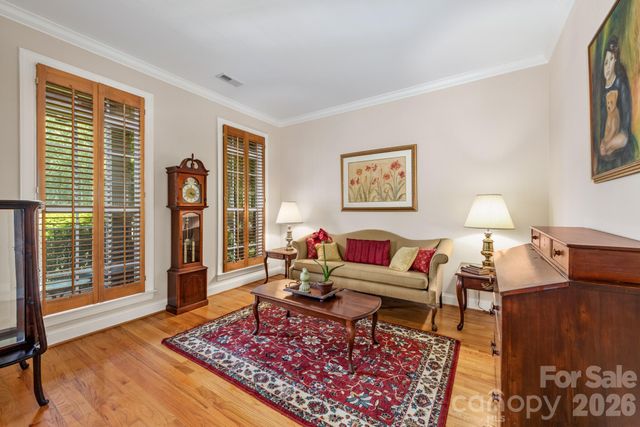 7032 Kidwelly Lane, Matthews, NC 28104