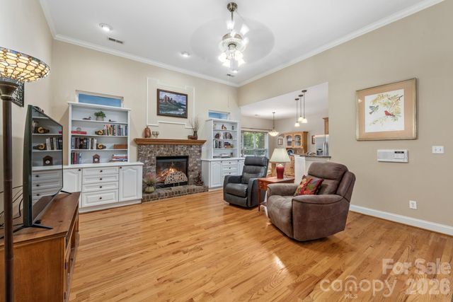 7032 Kidwelly Lane, Matthews, NC 28104