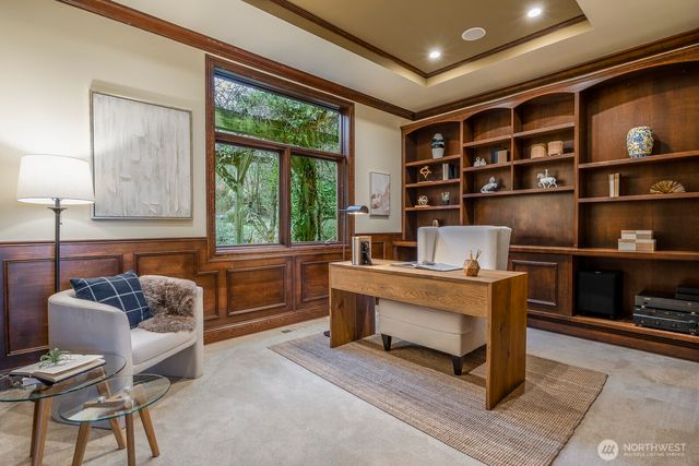15517 Lake Shore Boulevard NE, Lake Forest Park, WA 98155