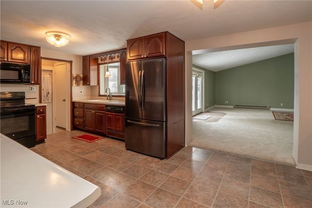 4710 Brunnerdale Avenue NW, Canton, OH 44718