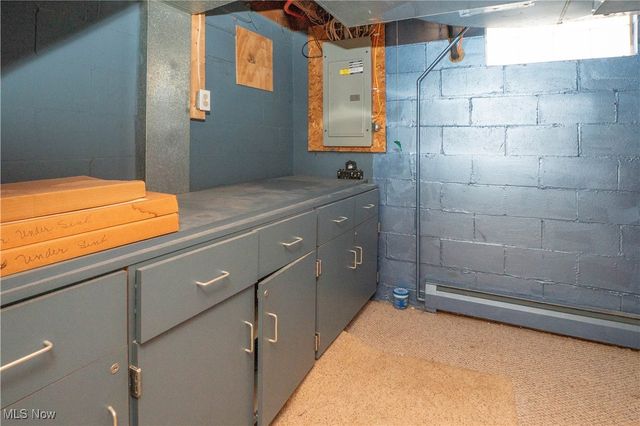 4710 Brunnerdale Avenue NW, Canton, OH 44718